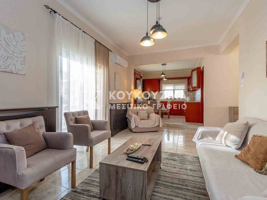 Σαλοκουζίνα