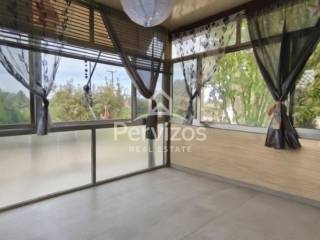 Σαλόνι,Μπαλκόνι