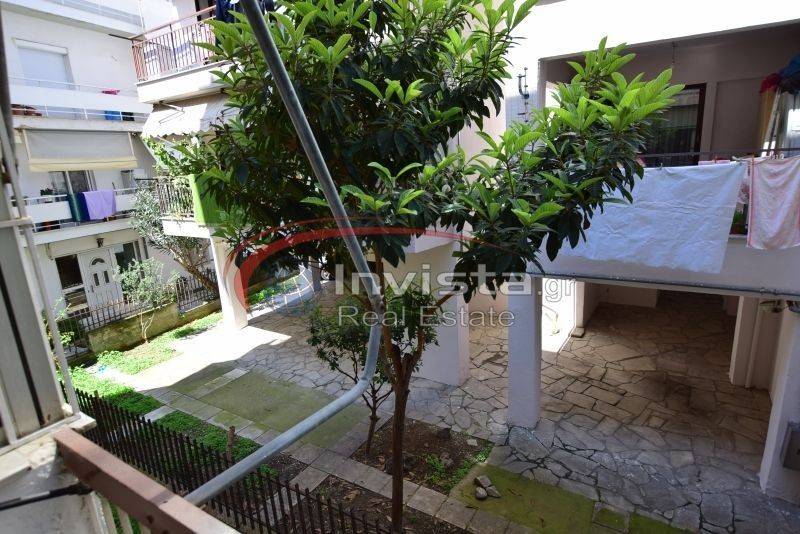 Θέα από μπαλκόνι