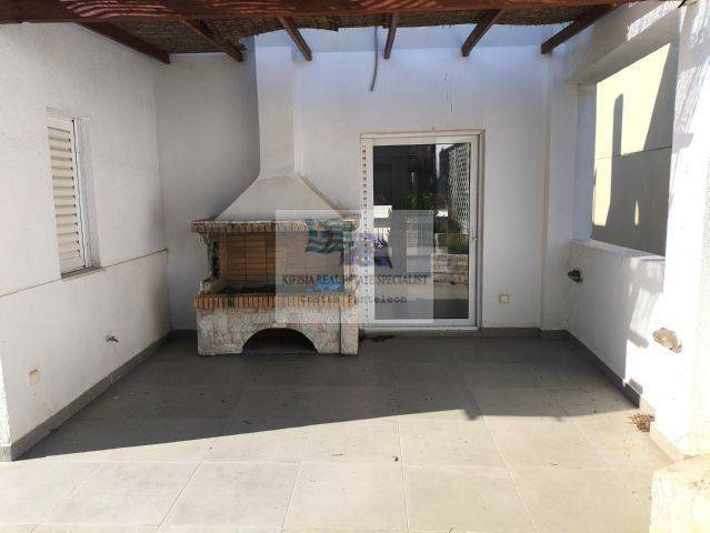 PRIVATE VERANDA WITH BBQ