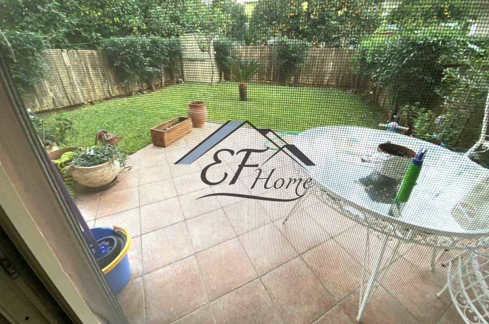 Εξωτερικά διαμορφωμένος χώρος