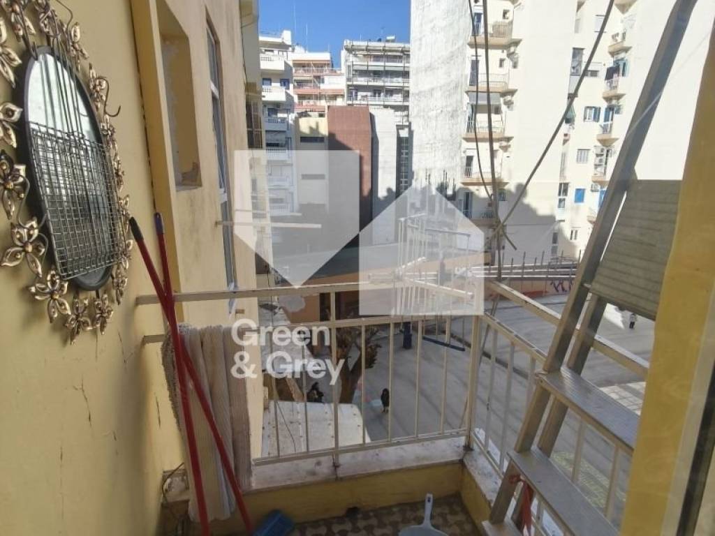 Θέα από μπαλκόνι