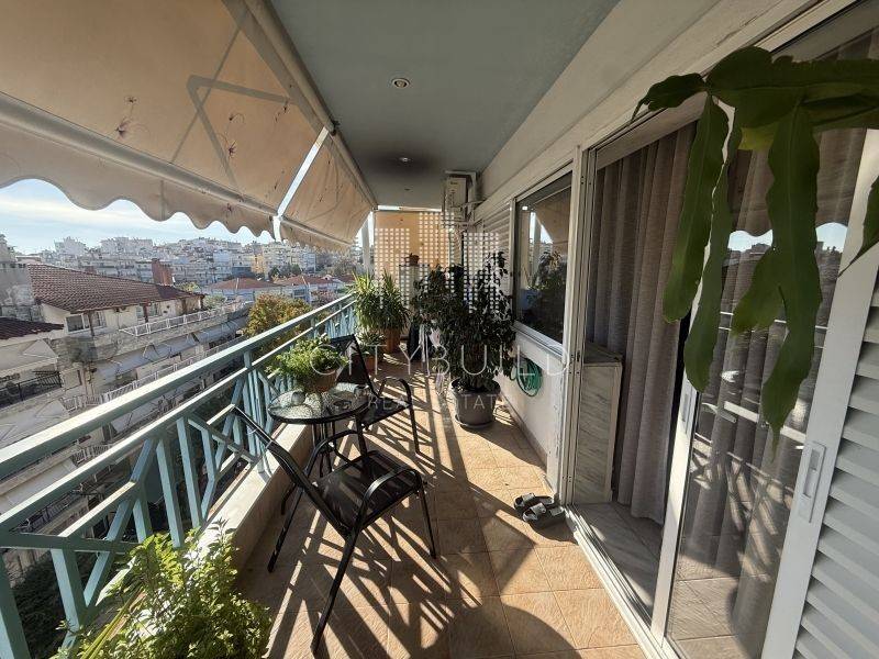 Θέα από μπαλκόνι