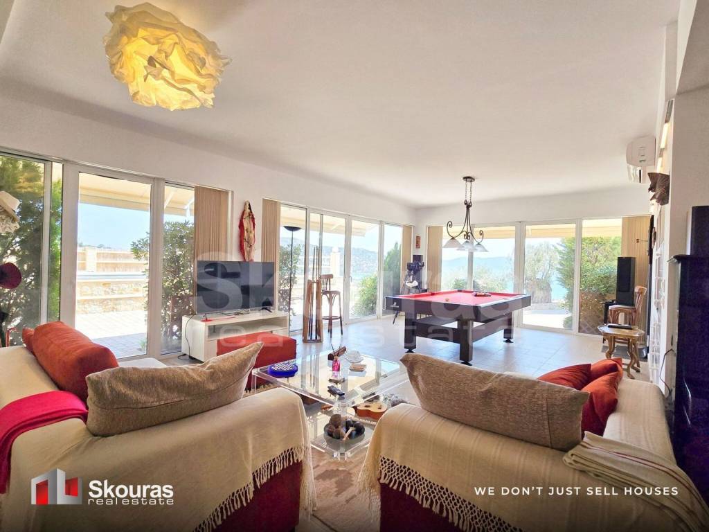 Εσωτερικοι χώροι