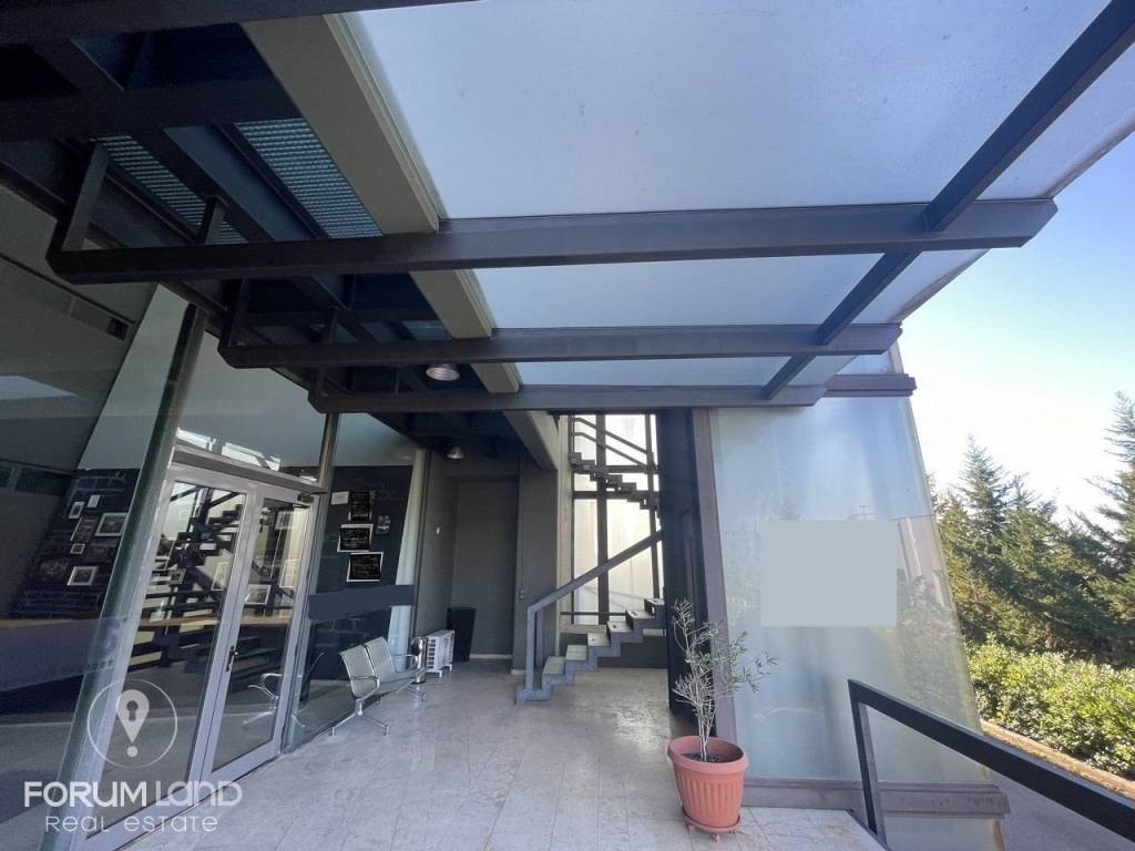 Forumland Real Estate, Εξωτερική Όψη