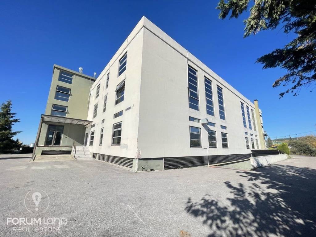 Forumland Real Estate, Εξωτερική Όψη