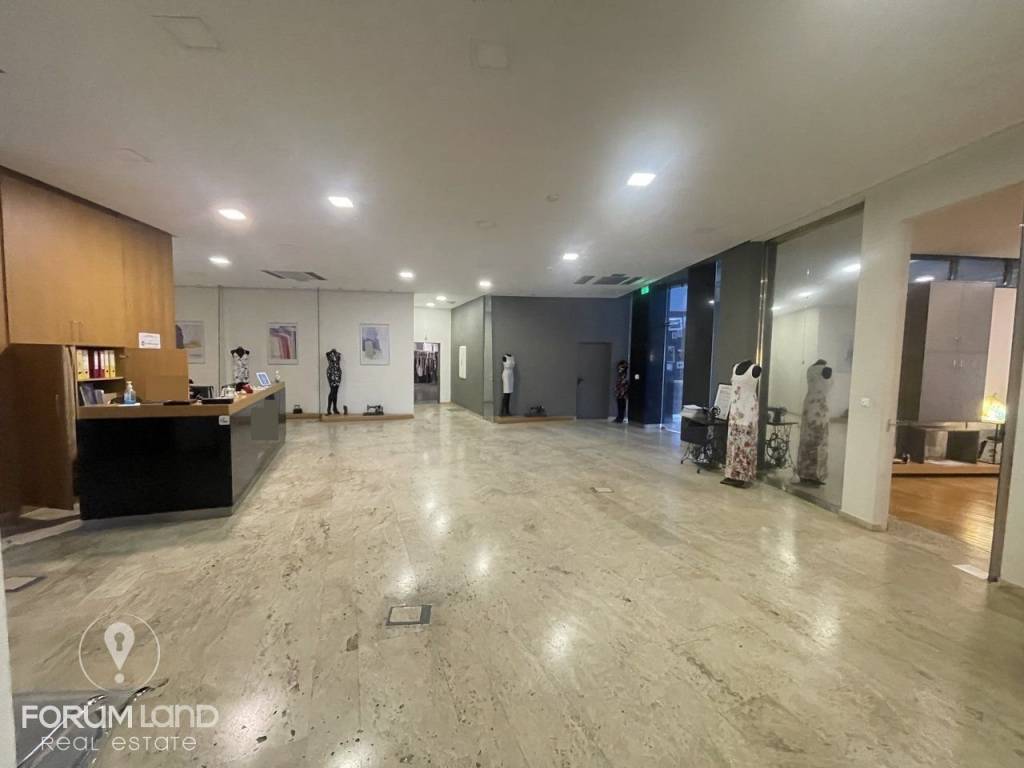 Forumland Real Estate, Εσωτερικός Χώρος