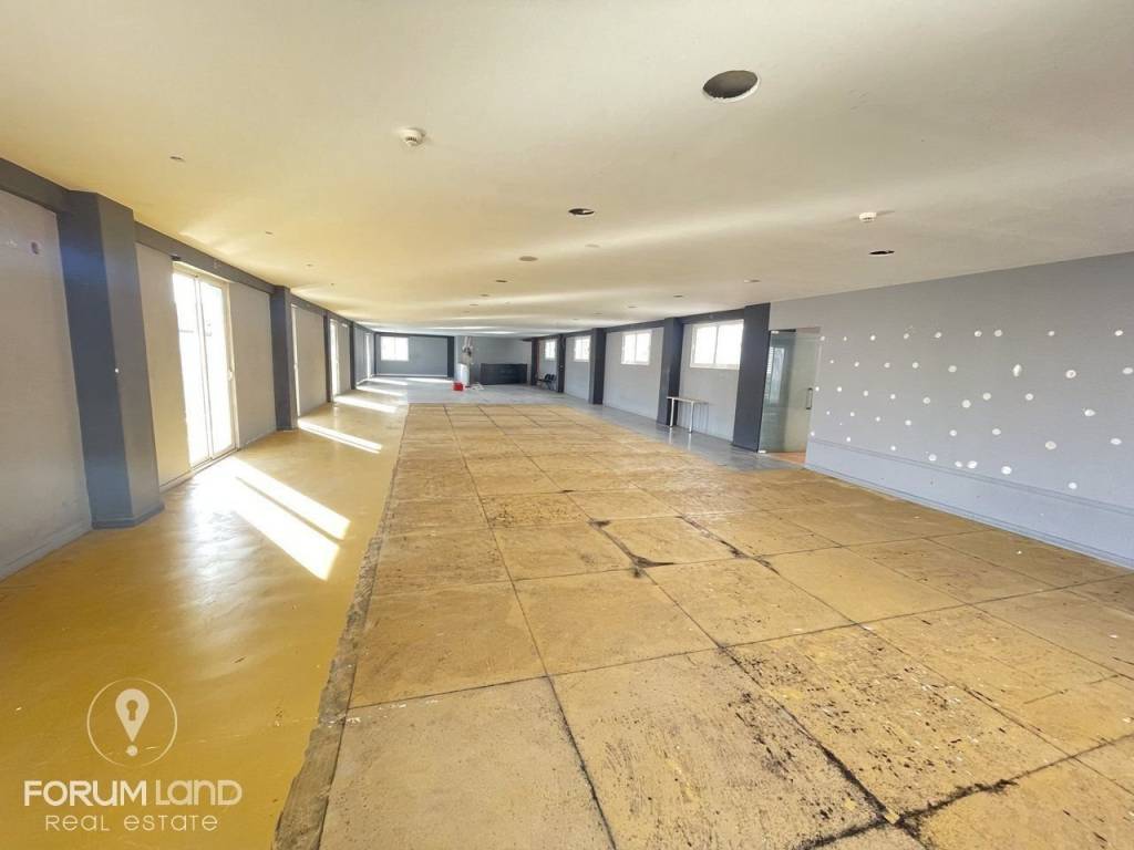 Forumland Real Estate, Εσωτερική όψη