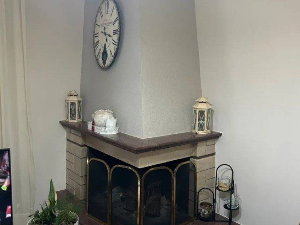 Forumland Real Estate, Σαλόνι με τζάκι