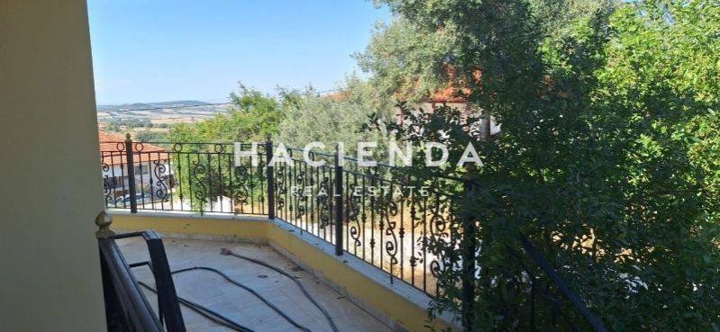 Θέα από μπαλκόνι