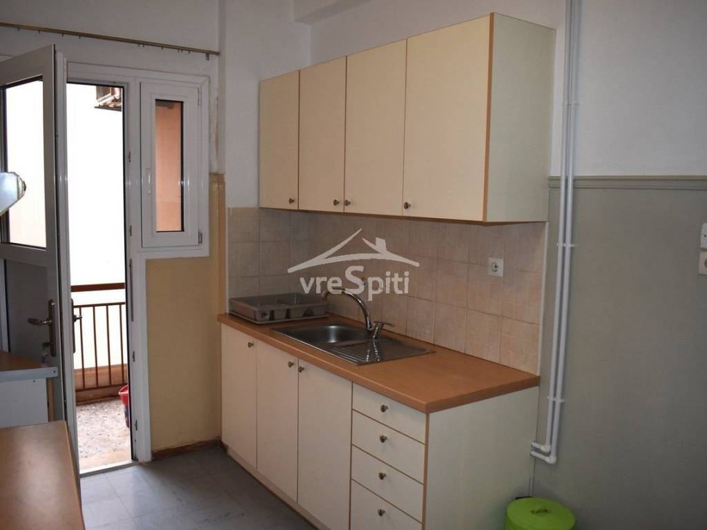 ΑΠΟΨΗ ΞΕΧΩΡΙΣΤΟΥ ΧΩΡΟΥ ΚΟΥΖΙΝΑΣ