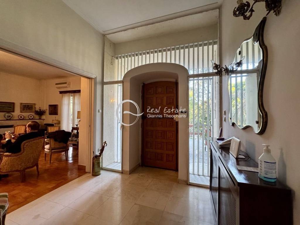 Εσωτερικοι χώροι