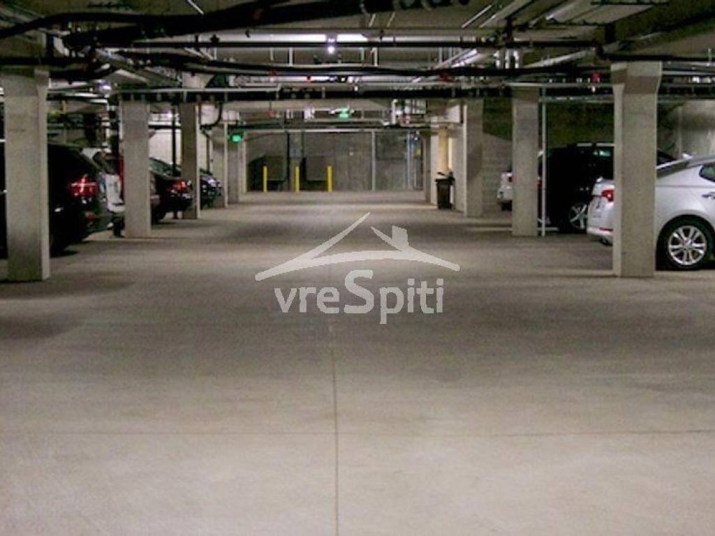 ΕΝΔΕΙΚΤΙΚΗ ΦΩΤΟ - ΑΠΟΨΗ ΤΟΥ GARAGE