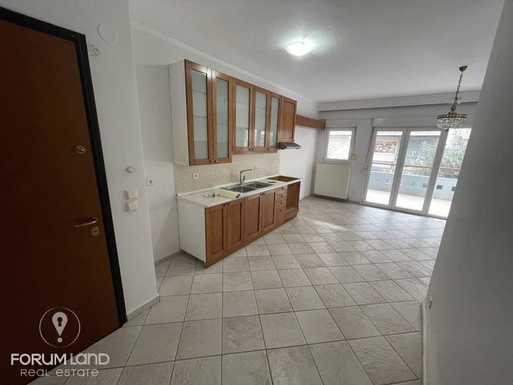 Forumland Real Estate, Σαλοκουζίνα