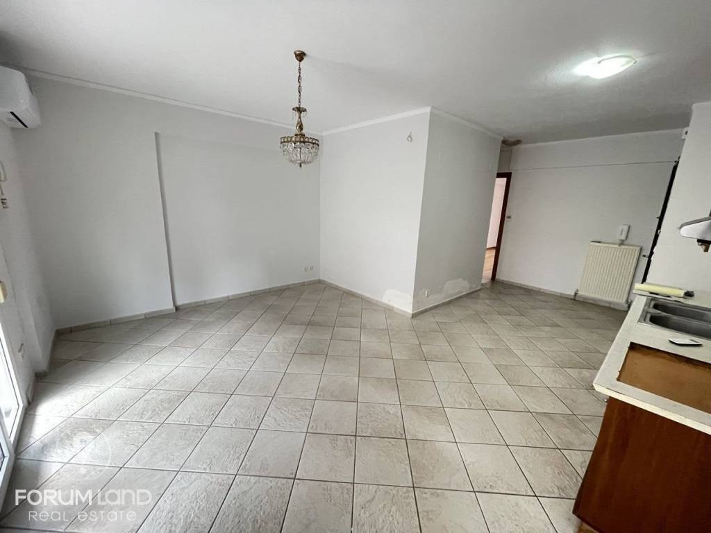 Forumland Real Estate, Σαλοκουζίνα