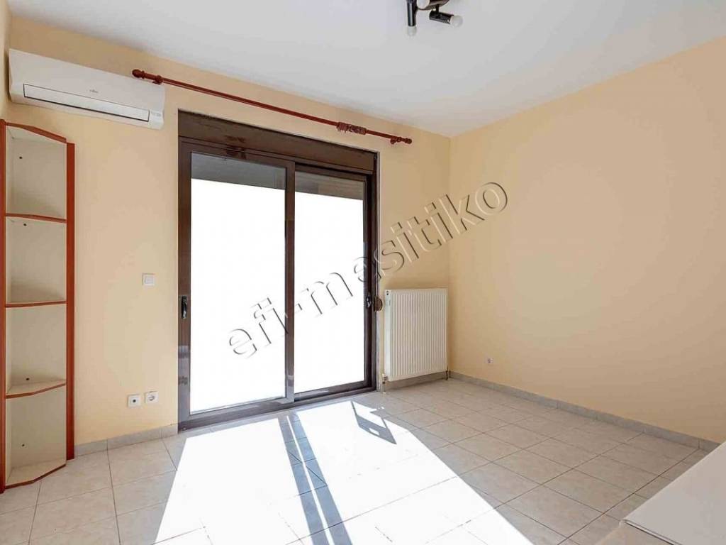 Σαλοκουζίνα