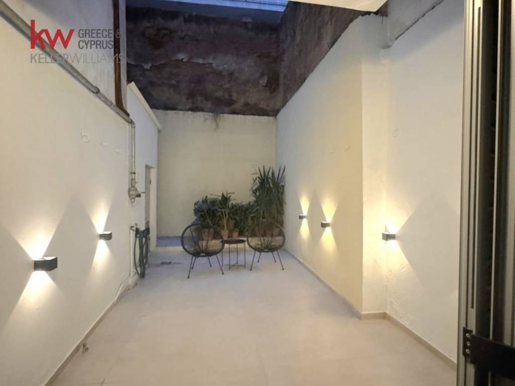 Εσωτερικοι χώροι