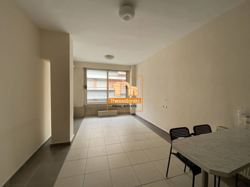 Πλ. Δώδεκα Αποστόλων, Στούντιο, 45 τ.μ.