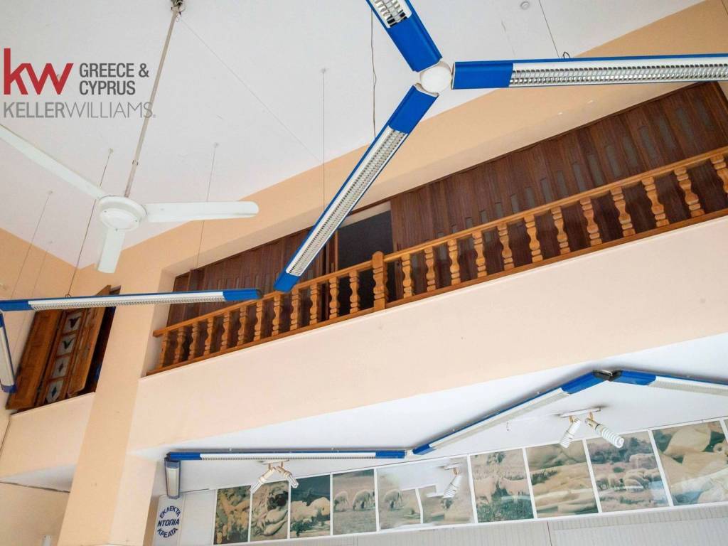 Εσωτερικοι χώροι