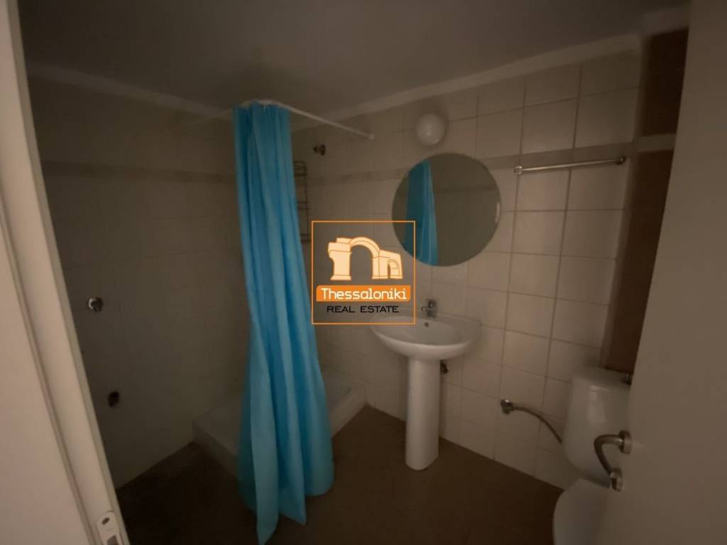 Πλ. Δώδεκα Αποστόλων, Στούντιο, 53 τ.μ.