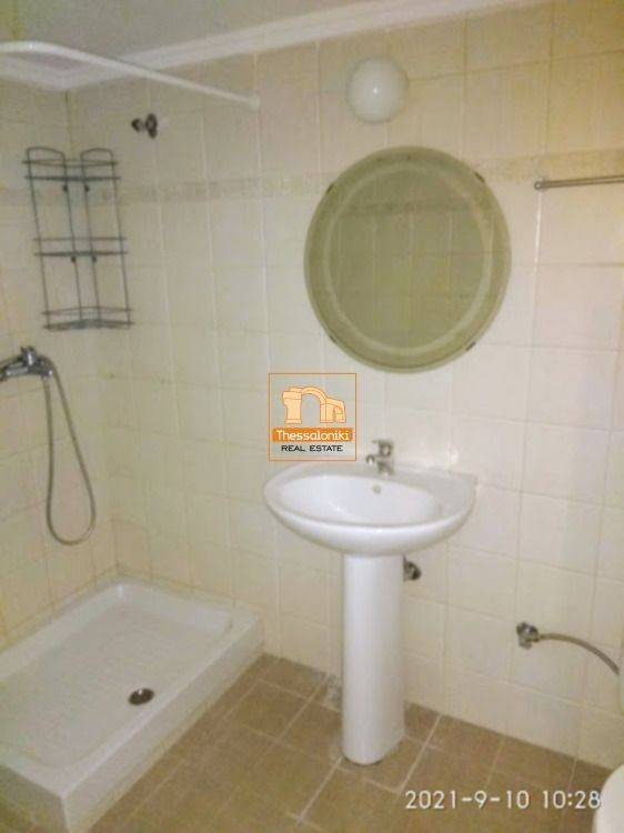 Πλ. Δώδεκα Αποστόλων, Στούντιο, 53 τ.μ.