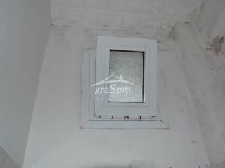 ΠΑΡΑΘΥΡΟ ΜΠΑΝΙΟΥ