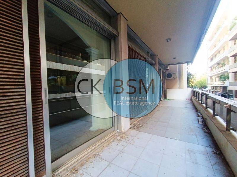 Μπαλκόνια - πρόσοψη και εσωτερικό / Front and rear balconies