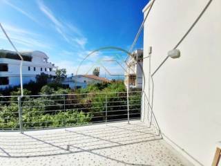 Θέα από μπαλκόνι