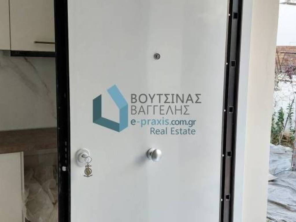 θωρακισμένη πόρτα