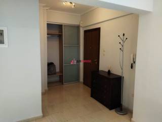 ΧΩΛ ΜΕ ΝΤΟΥΛΑΠΑ