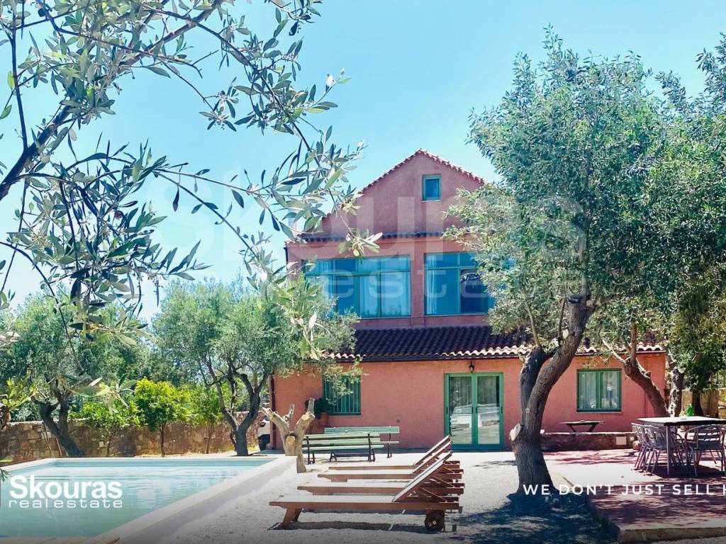 Εσωτερικοι χώροι