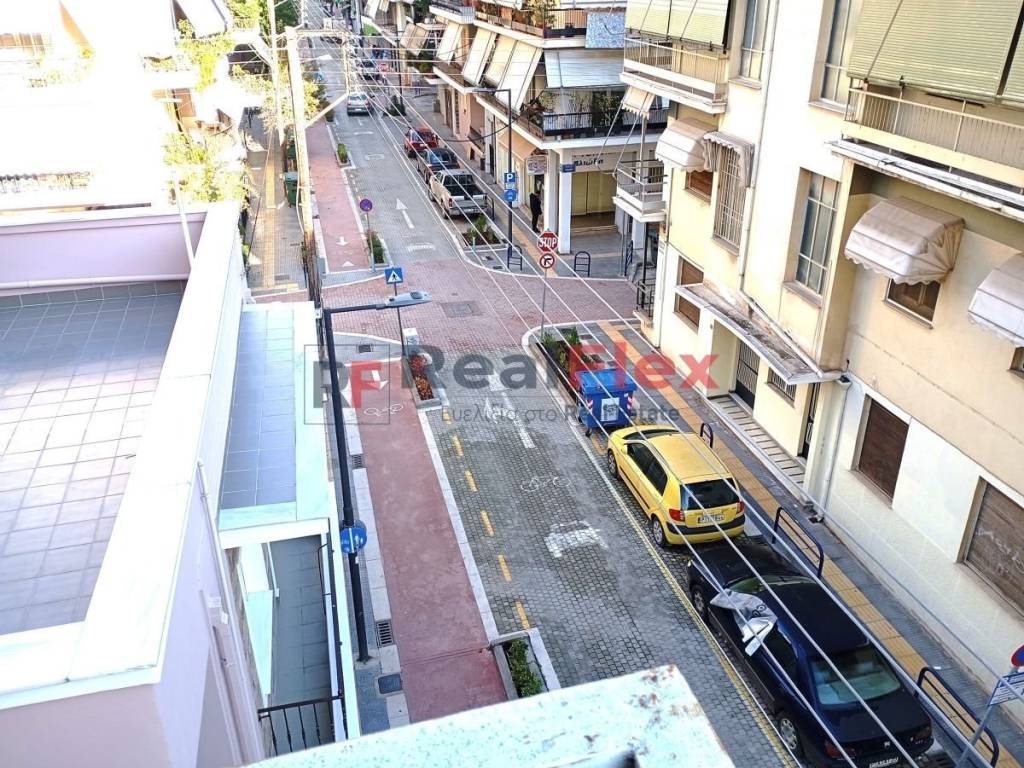 Θέα από μπαλκόνι