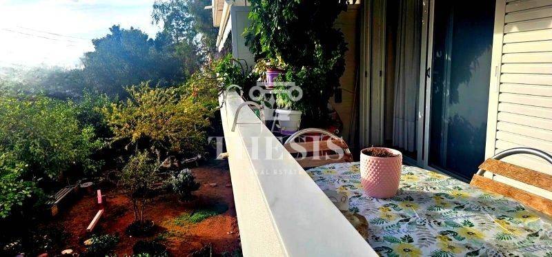 Θέα από μπαλκόνι