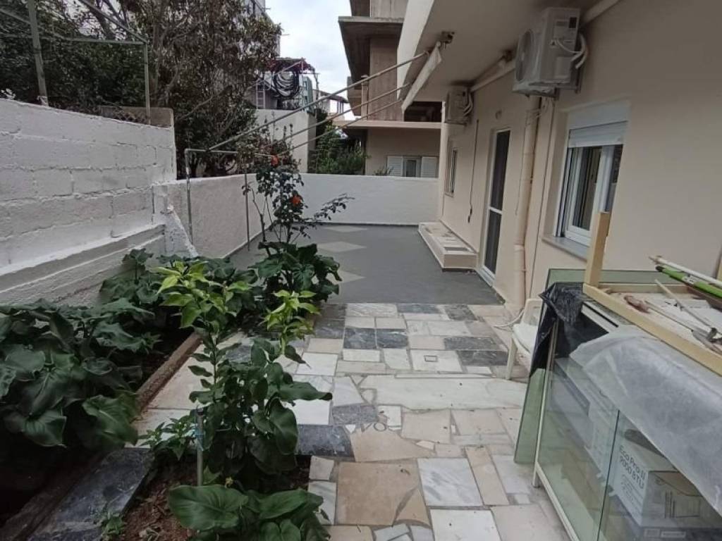 Θέα από μπαλκόνι