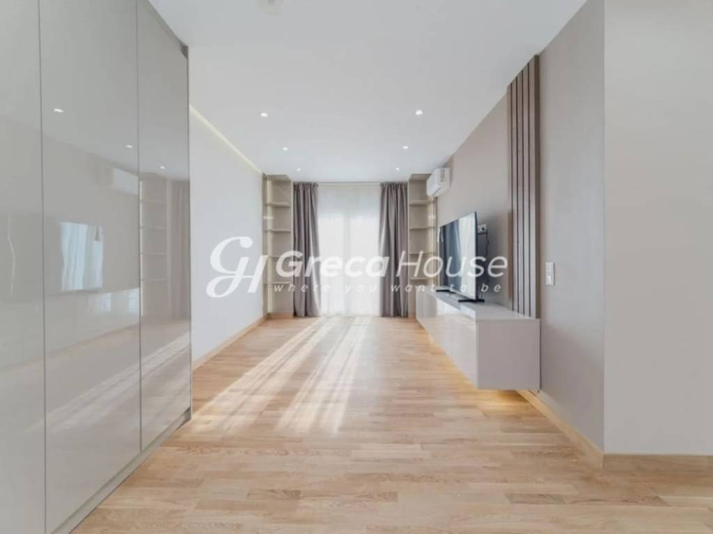 Ανακαινισμένο πολυτελές διαμέρισμα πώληση Πλατεία Κυψέλης