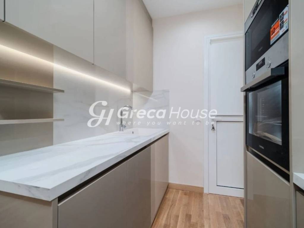 Ανακαινισμένο πολυτελές διαμέρισμα πώληση Πλατεία Κυψέλης