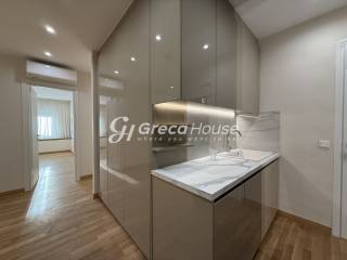 Ανακαινισμένο πολυτελές διαμέρισμα πώληση Πλατεία Κυψέλης