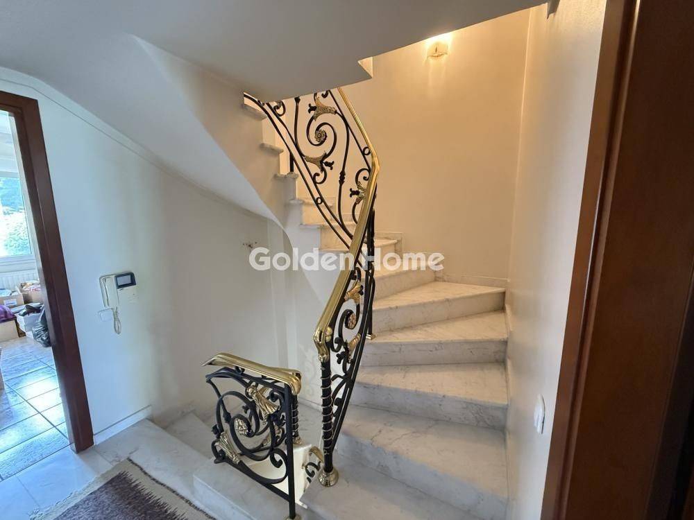 Χολ - Διάδρομος