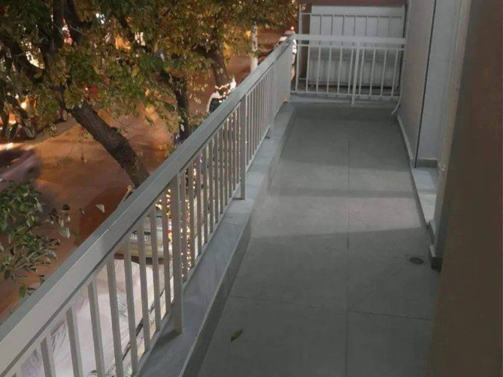 Forumland Real Estate, Βεράντες