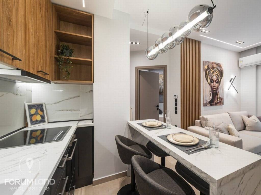 Forumland Real Estate, Σαλοκουζίνα