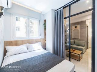 Forumland Real Estate, Δωμάτιο