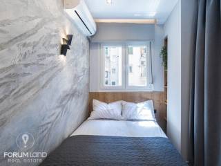 Forumland Real Estate, Δωμάτιο