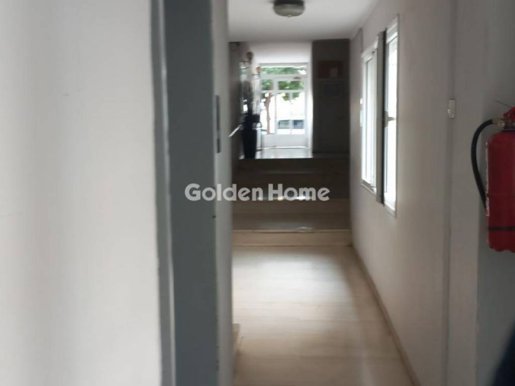 Χολ - Διάδρομος