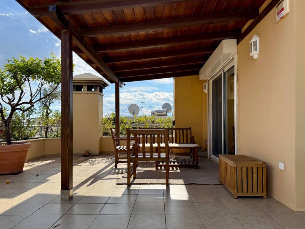 golf_residential_apartment_for_sale