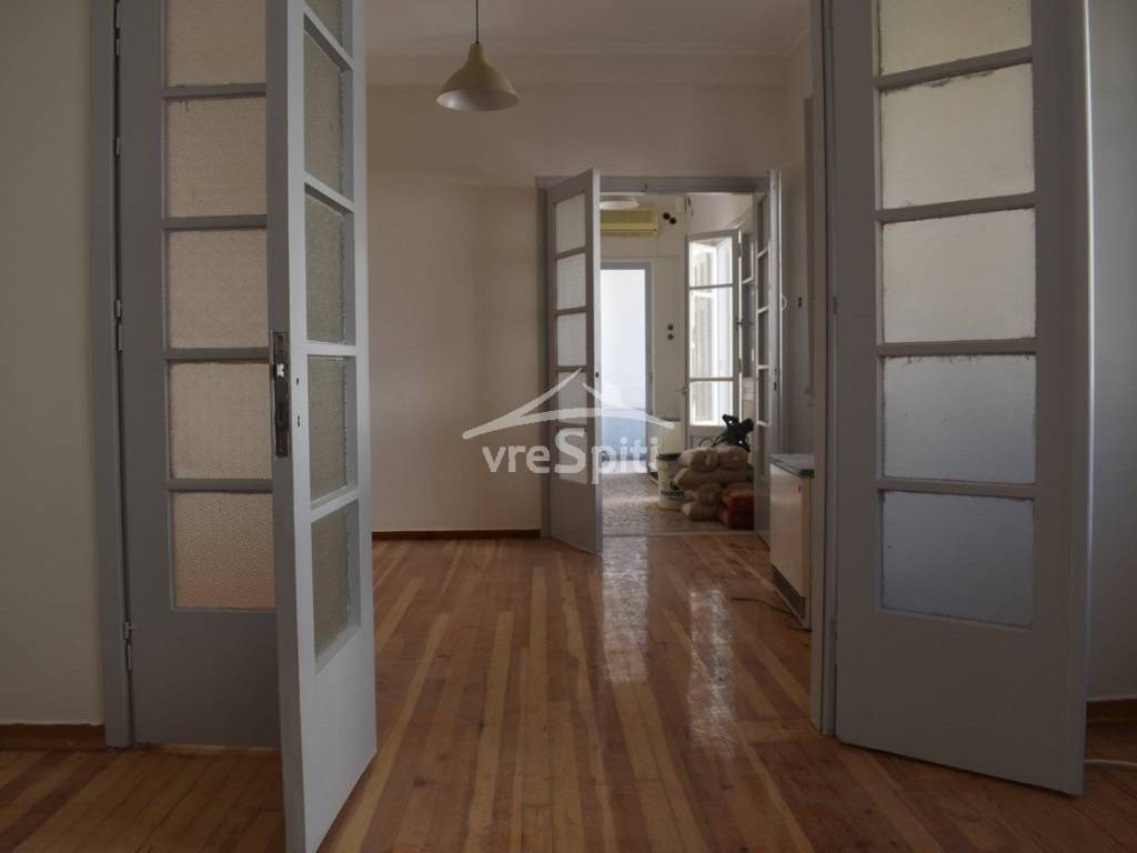 ΕΣΩΤΕΡΙΚΗ ΑΠΟΨΗ ΓΡΑΦΕΙΟΥ