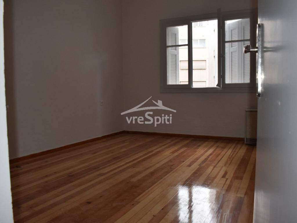 ΕΣΩΤΕΡΙΚΗ ΑΠΟΨΗ ΤΟΥ ΓΡΑΦΕΙΟΥ