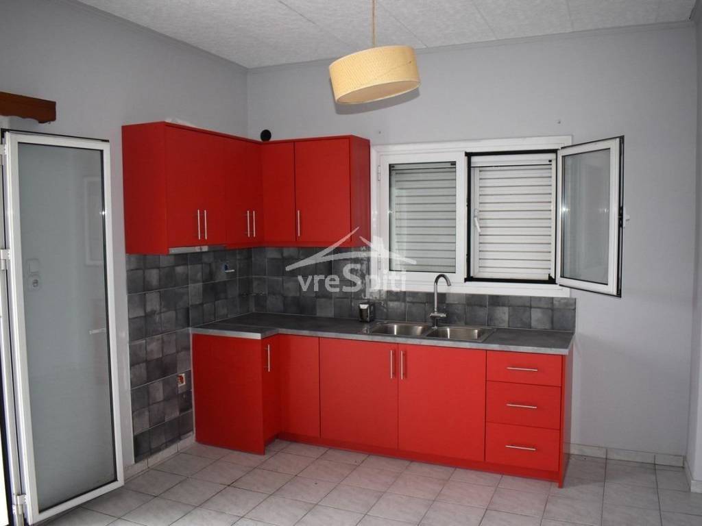 ΚΟΥΖΙΝΑ-ΚΑΘΙΣΤΙΚΟ