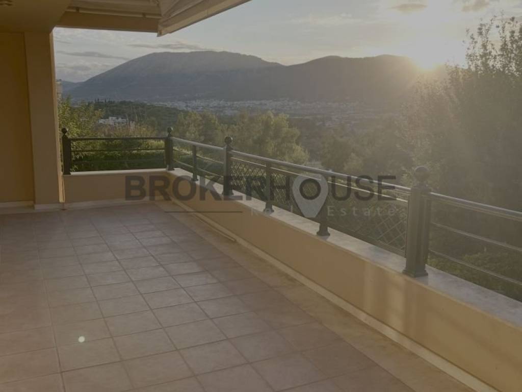 Θέα από μπαλκόνι