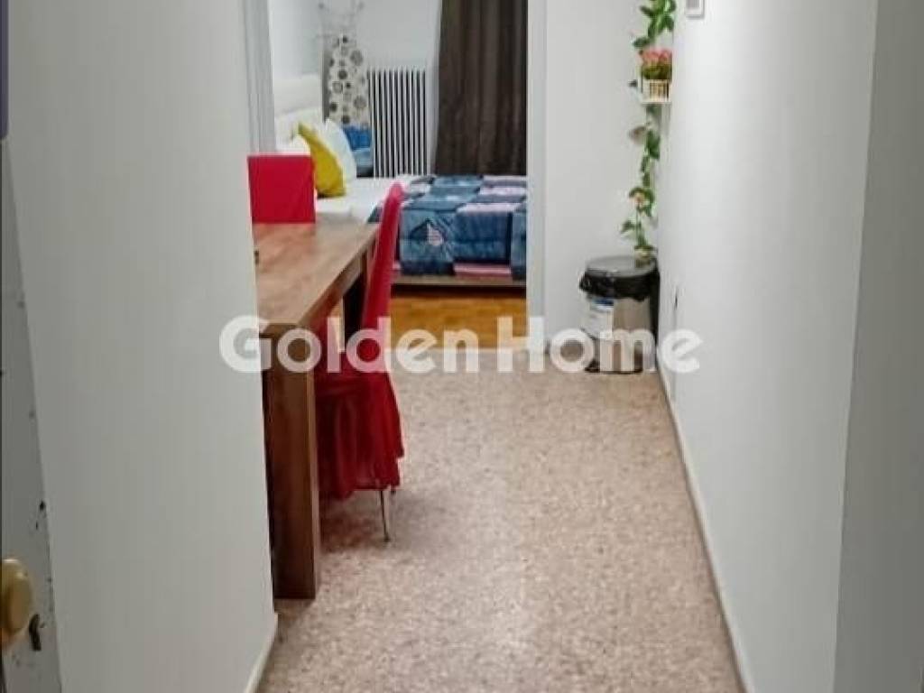 Χολ - Διάδρομος