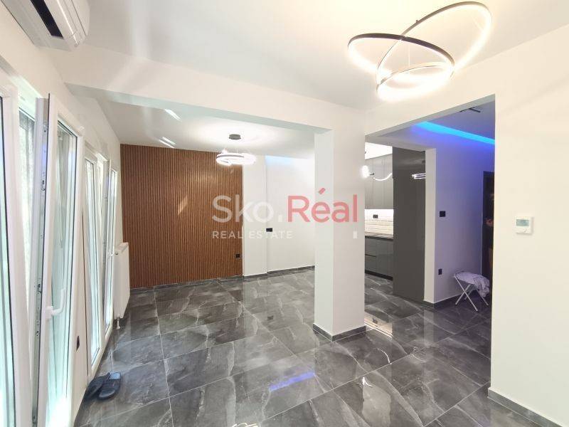 Σαλοκουζίνα